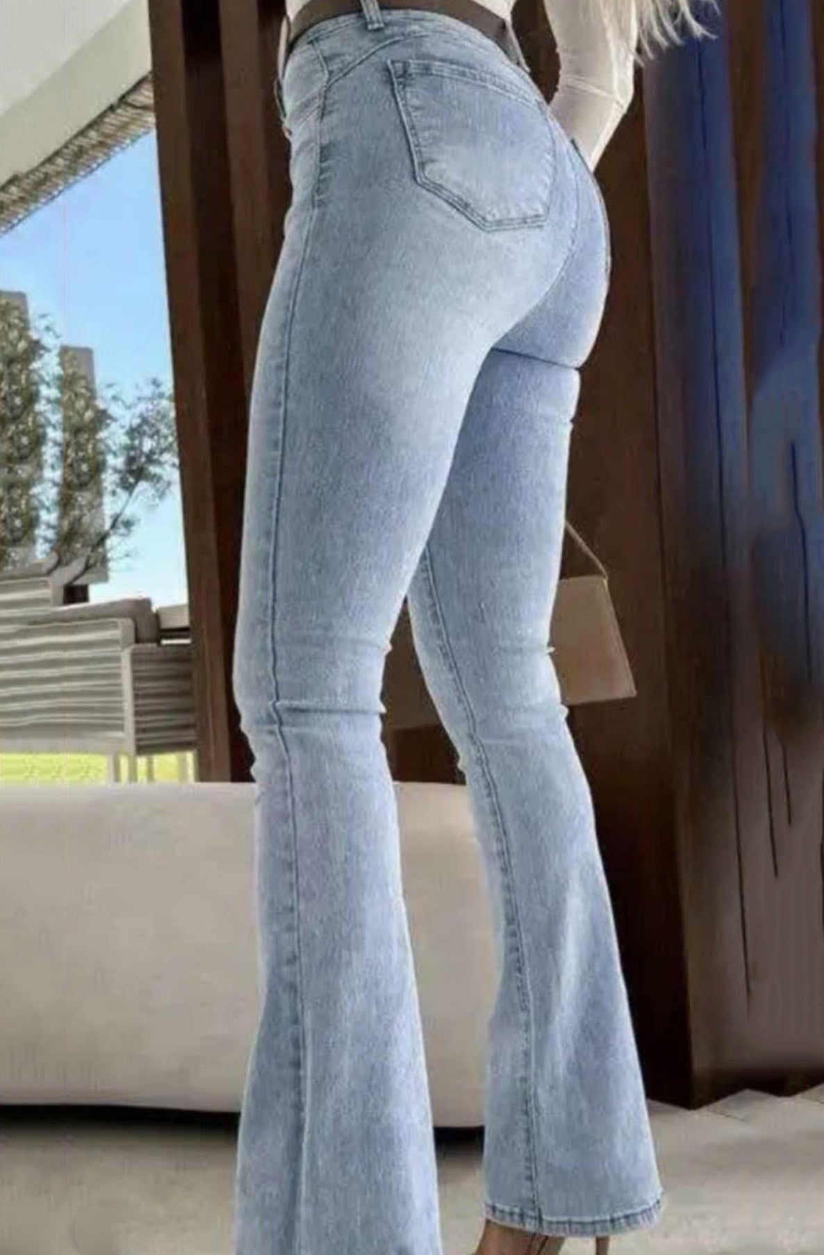 LUNESSA FLARE PUSH UP STRETCH DENIM JEANS