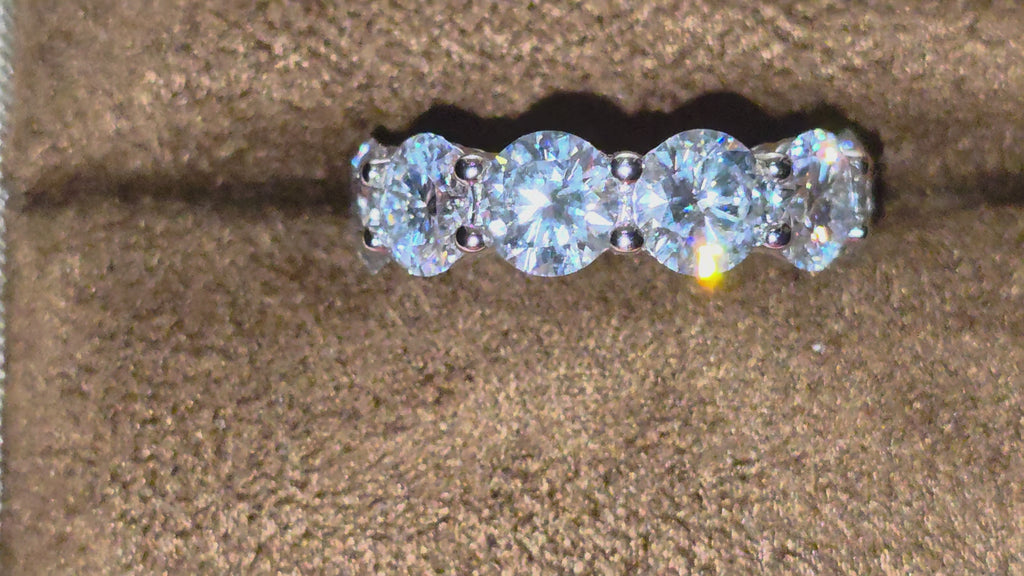 7 CT Brilliant Cut Diamond Anniversary Ring